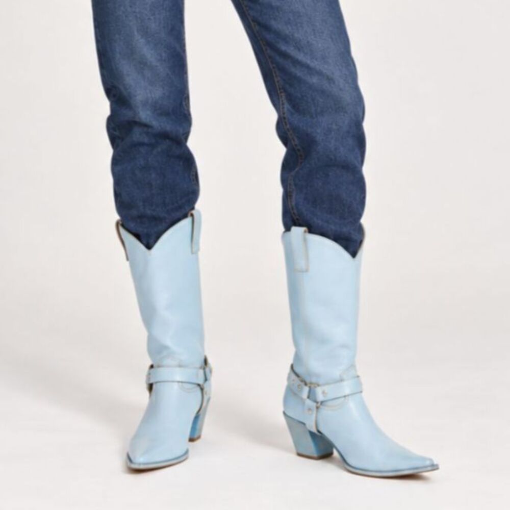 Baby Blue Leather Western Cowboy Boots Size 38 Pointed Toe